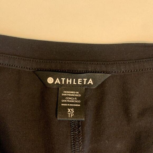 Athleta T Shirt Womens XS Extra Small Black Outbound V Neck Ruched Side Stretch - Picture 9 of 13